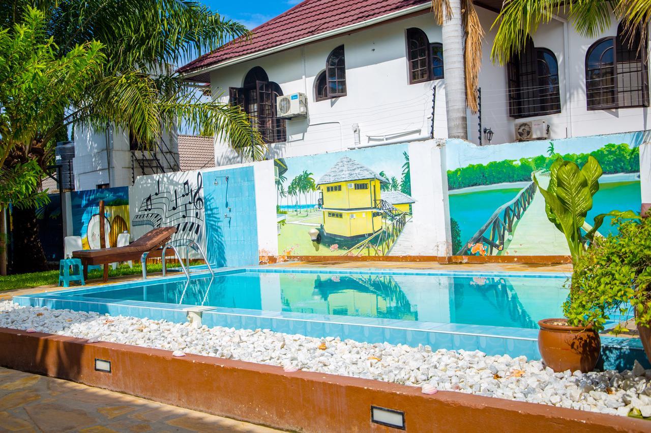 Saadani Tourist Center - Hostel Dar es Salaam Extérieur photo